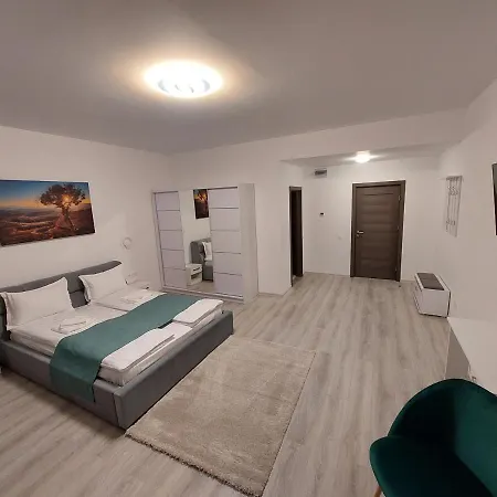 Nomi Ultracentral Apartments Targu Mures Exterior photo