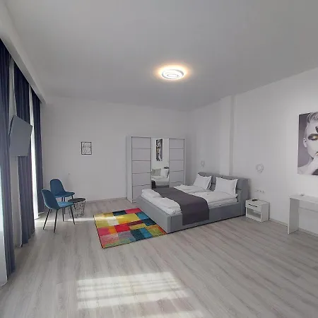 Nomi Ultracentral Apartments Targu Mures Exterior photo